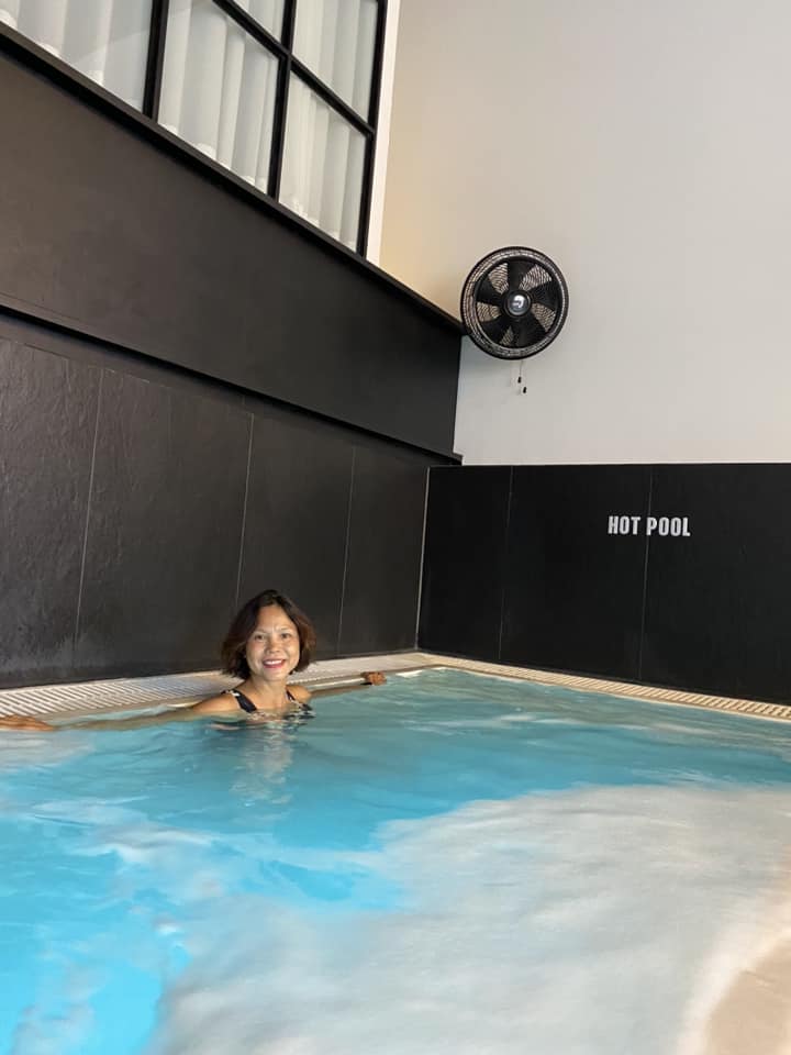 thuỷ trị liệu nước nóng