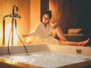 thuỷ trị liệu tại nhà